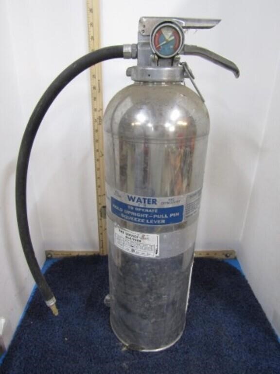 WATER FIRE EXTINGUISHER