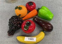 GLASS FRUIT AND  VEGETABLES 8 LOT LARGE EXCELLENT