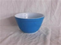 1945 Pyrex Primary blue mixing bowl #401