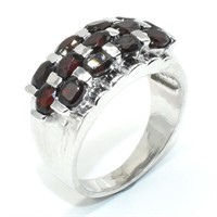 Silver Garnet(1.8ct) Ring