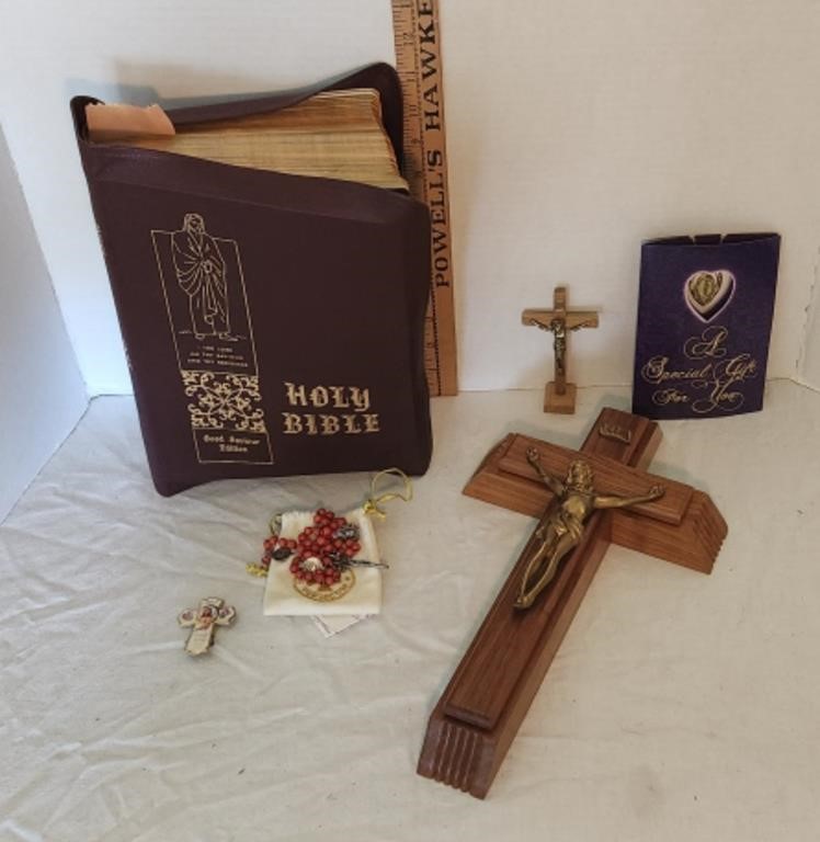 Religious Lot: Hanging Crucifix w/ Storage, Rosary