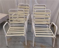 4 OUTDOOR CHAIRS