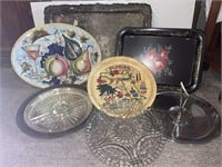 Tray and platter collection