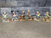 Vintage ceramic boy/girl figurines