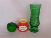 Glass apple - vacation fund pot - E.O. Brody green