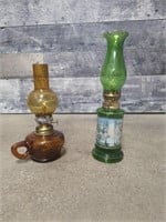 Green oil lamp with works nap/ amber glass oil