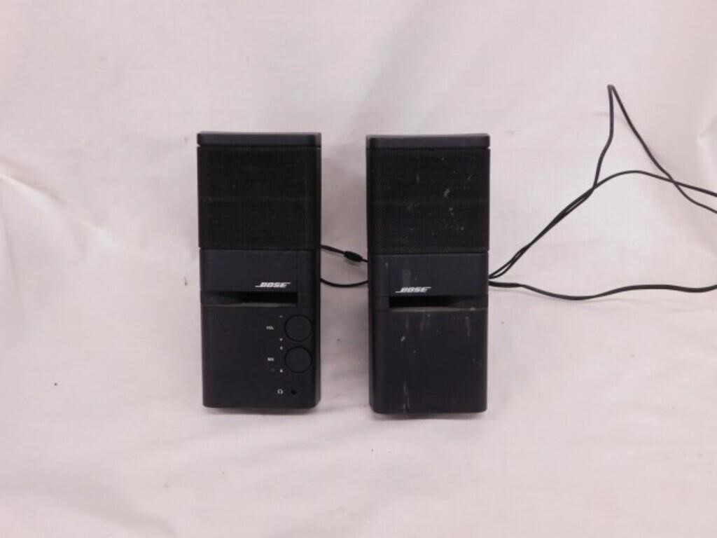 Pair of Bose external speakers