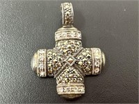 925 Thailand Sterling Silver Cross Pendant 7.86