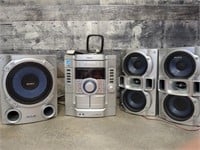Sony MHC-GX470 stereo with 3 speakers