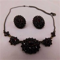 Jewelry: Eisenberg rhinestone clip earrings -