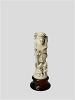 A Chinese carved ivory