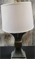 43 - 30 IN TABLE LAMP (N16)