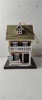 Bird house wooden hinged lid
