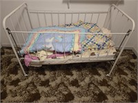 Baby Crib & Blankets