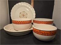 Serving Trays & Bowls