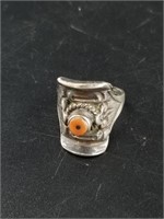 Lovely pawn style ring, adjustable size 5-8