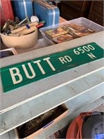 24" street sign - Butt Road