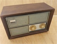 Philco P-884 radio, 1965