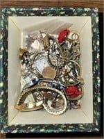 Lot of assorted watches, coins, tokens,pen knife,