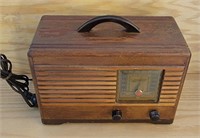 1946 Waterson Model 4581 radio