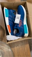 New Adidas tennis shoes, men’s size 11