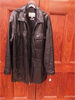 Man's Wilson leather carcoat, size XLT