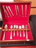 41 pieces silverplate Nobility flatware: