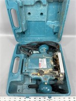 Makita 3621 router with case