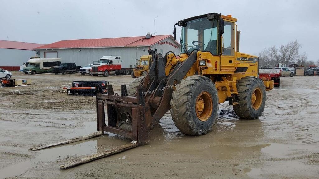 Volvo L70C Wheel Loader w/ Bucket, Forks