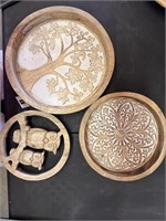 2 Wooden Trays and 1 Owl Trivet