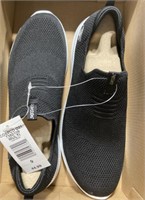Ladies Skechers Shoes Size 9