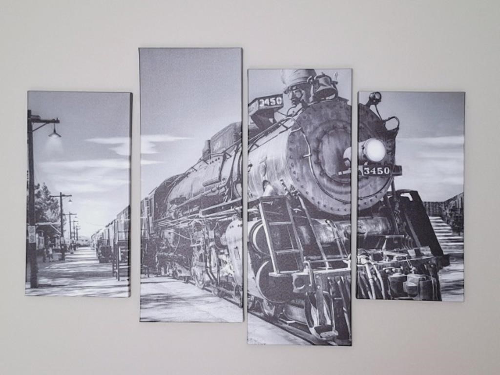 4  Section Canvas Train Print