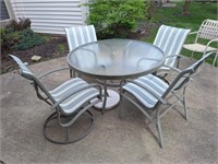 Patio Table & 3 Chairs, Shepherds Hook
