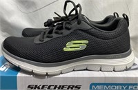 Sketchers Men’s Size 9 Shoes