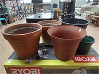 >Terracotta pots & more