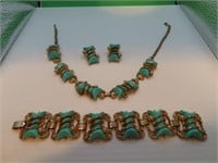 READ & SEE PHOTOS - Vintage Necklace - Bracelet &