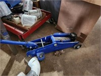 Car floor jack