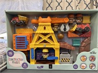 New 16Pc. Construction Playset w/Sounds