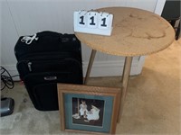 Suitcase, Picture, Table