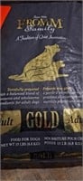 15lb bag of fromm family gold dogfood