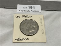 Un Peso México coin