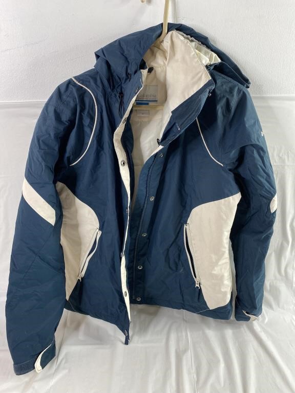 Columbia Blue/White Jacket, Size M
