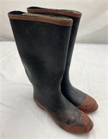 9-10 Rubber Boots w/Steel Shank
