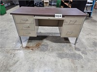 metal desk 55w x 24d x 29t and chair