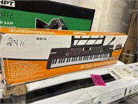 61 keys electronic keyboard condition unknown,