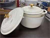 Lot of 2 tramontina braises in white cast iron