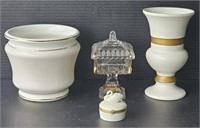 (P) Mixed Lot Of Gold Accent Decor: Vase 8" Tall,