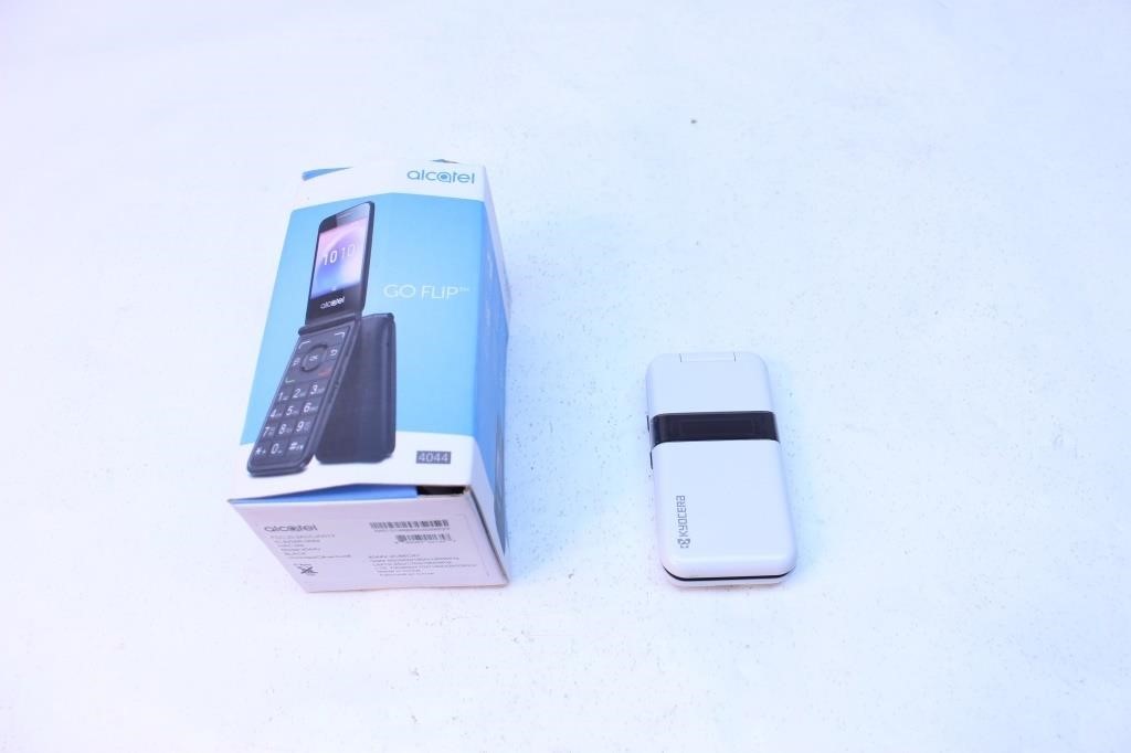 Kyocera Flip Phone