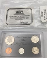 S Miny Proof Coin Set