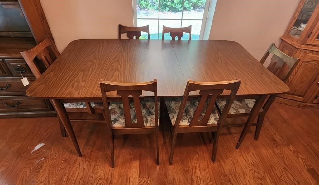 Mid-Century Dining Room Table with Chairs